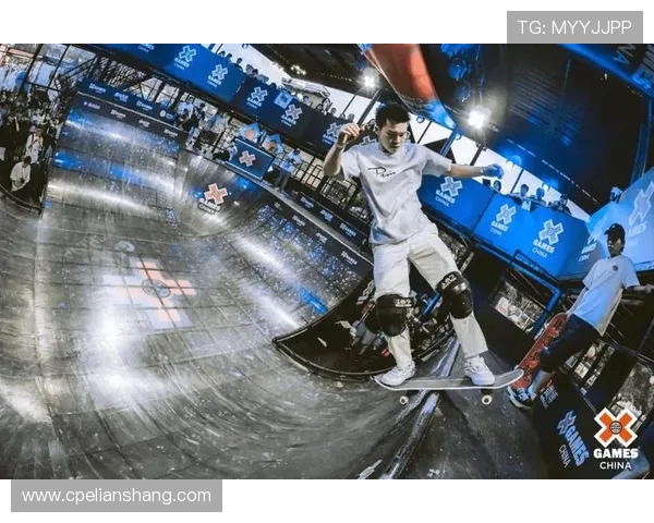 西安极限运动队在世界滑板锦标赛中的速度表现精彩点评与分析