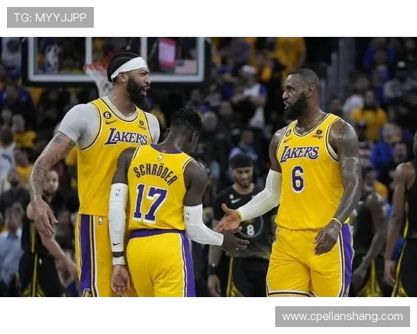 今日湖人对阵鹈鹕精彩直播全程回顾与赛后分析尽在此处 今日湖人对阵鹈鹕精彩直播全程回顾与赛后分析尽在此处